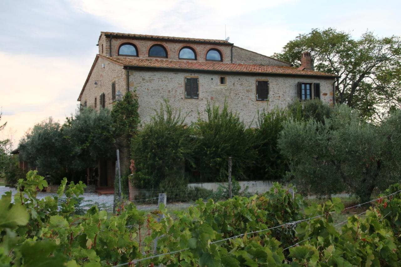 Podere Campo Alle Serpi Биббона Экстерьер фото